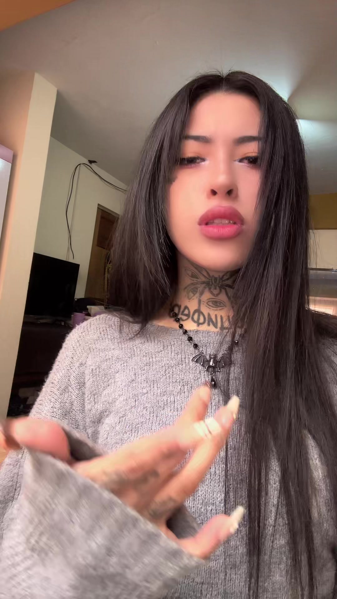 @Erika Dusk 🦇