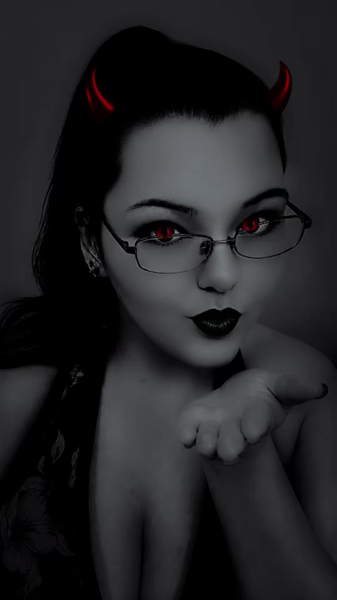 @🍦🥃&omega;н&iota;ѕкєу &iota;&eta; &alpha; тє&alpha;𝐜&upsilon;&rho;🌶️💋