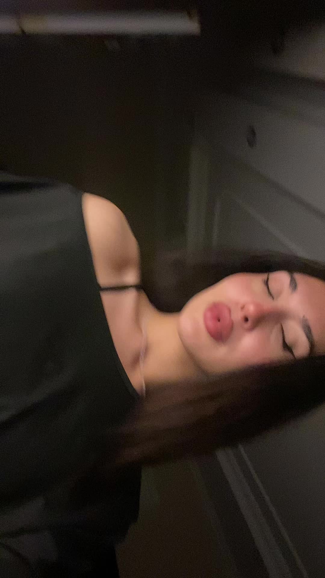 @Nisa✨