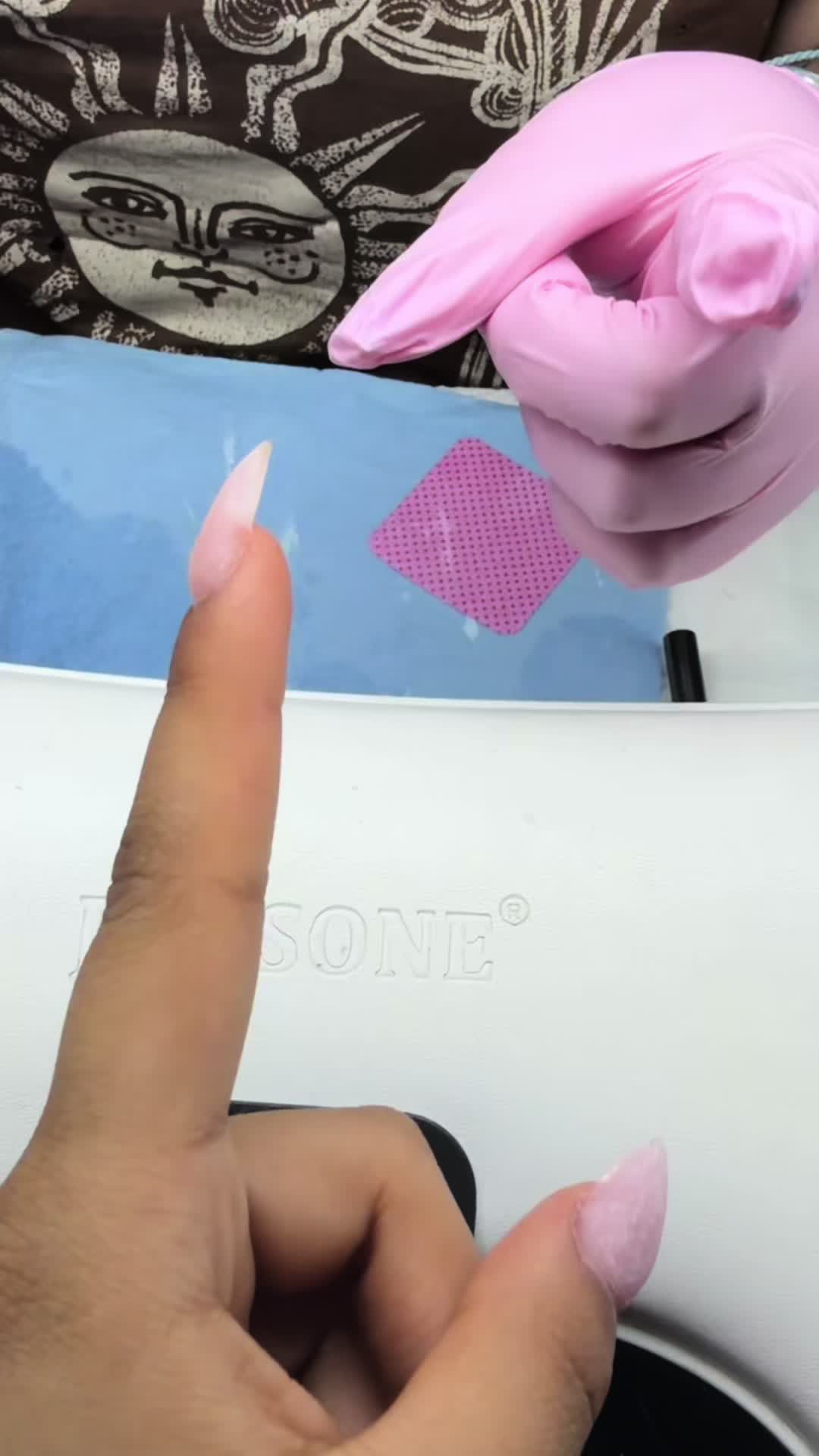 @arielle renae | va nail tech