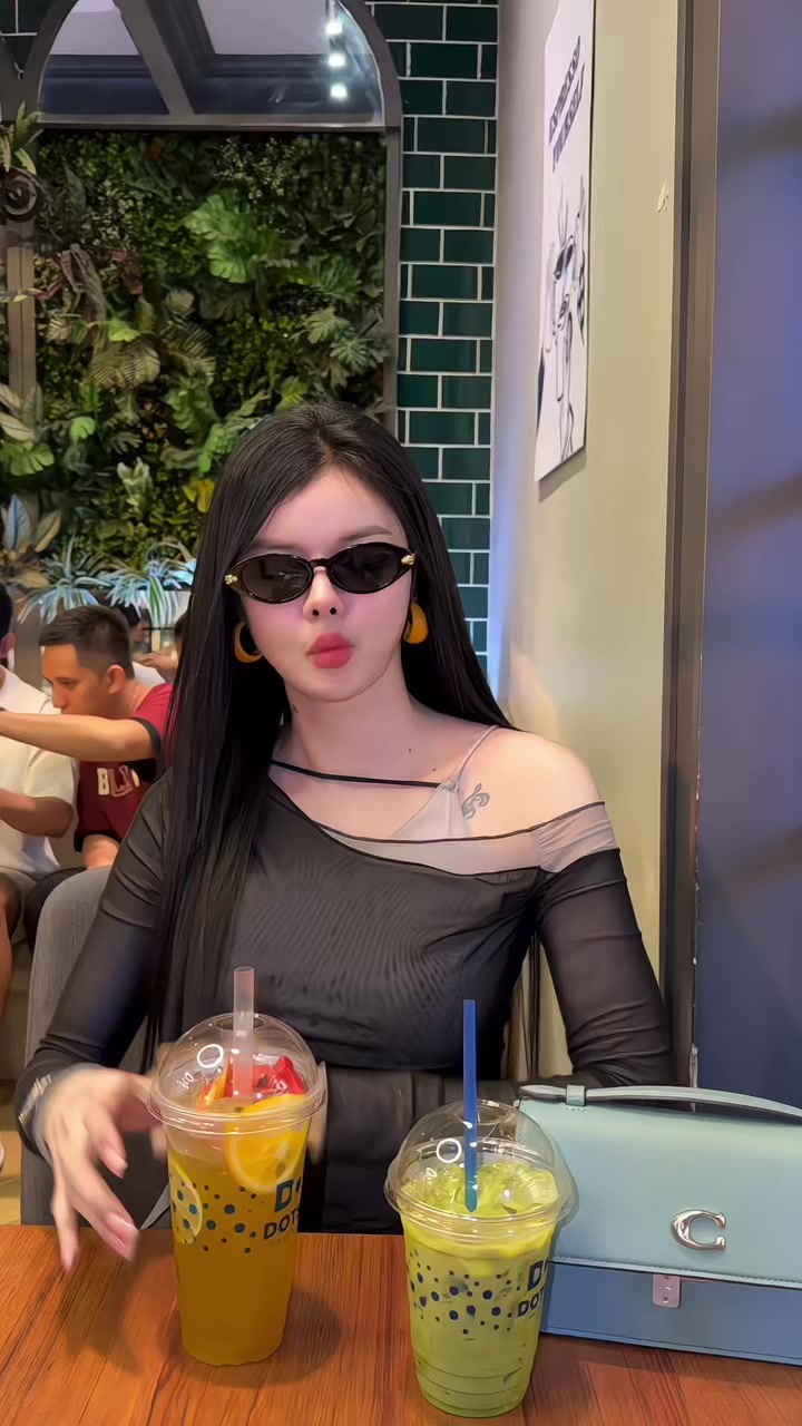@សុខ លីន