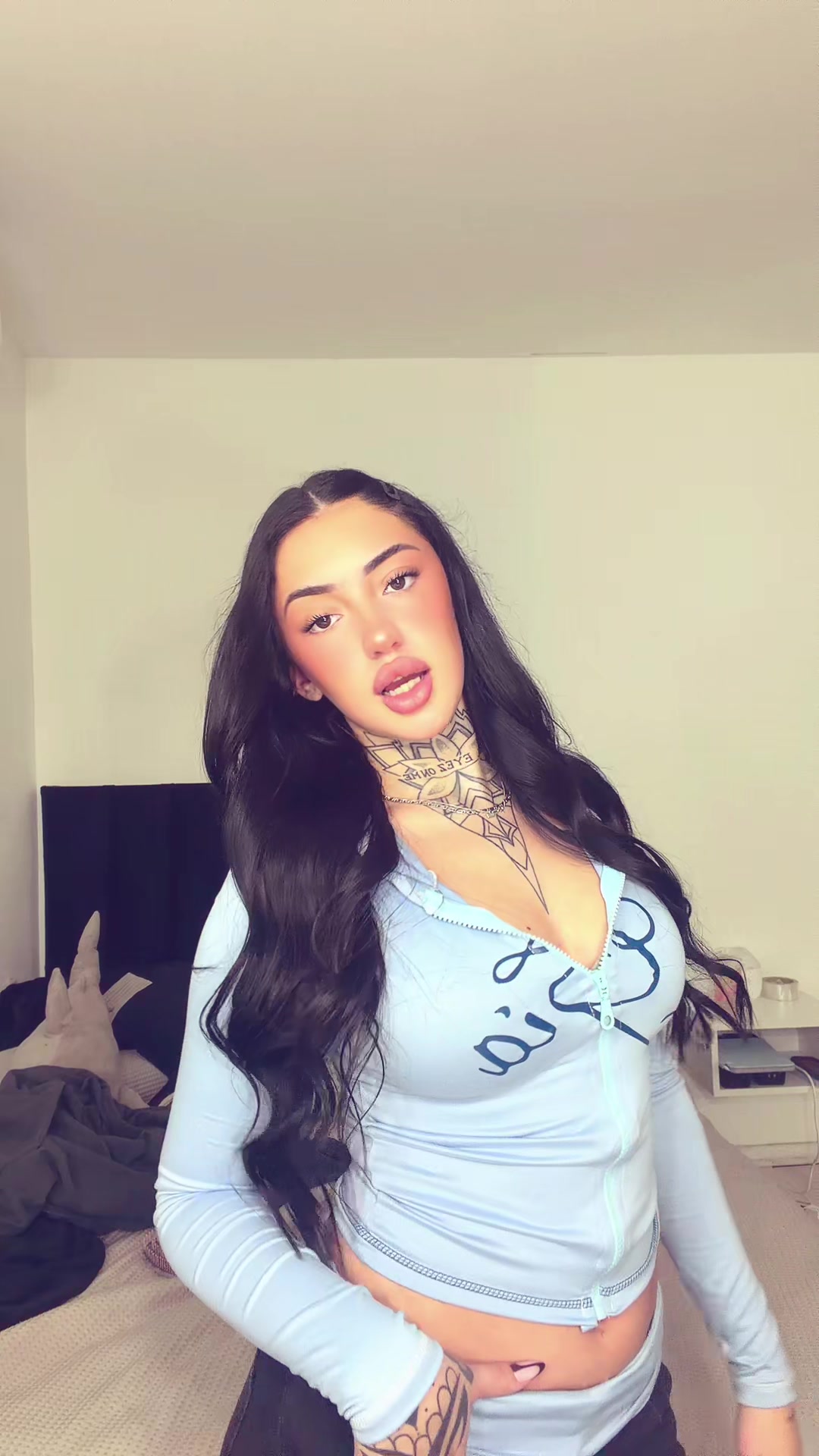 @Mia Rezanowicz 👸🏻