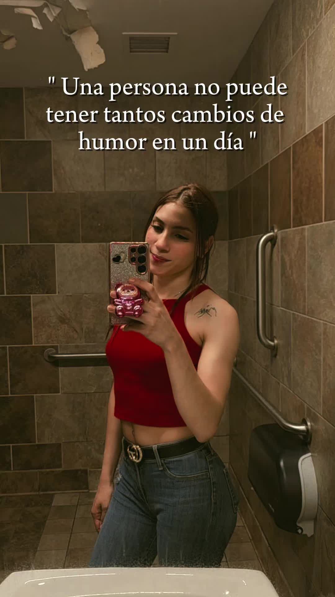 @Nikii920