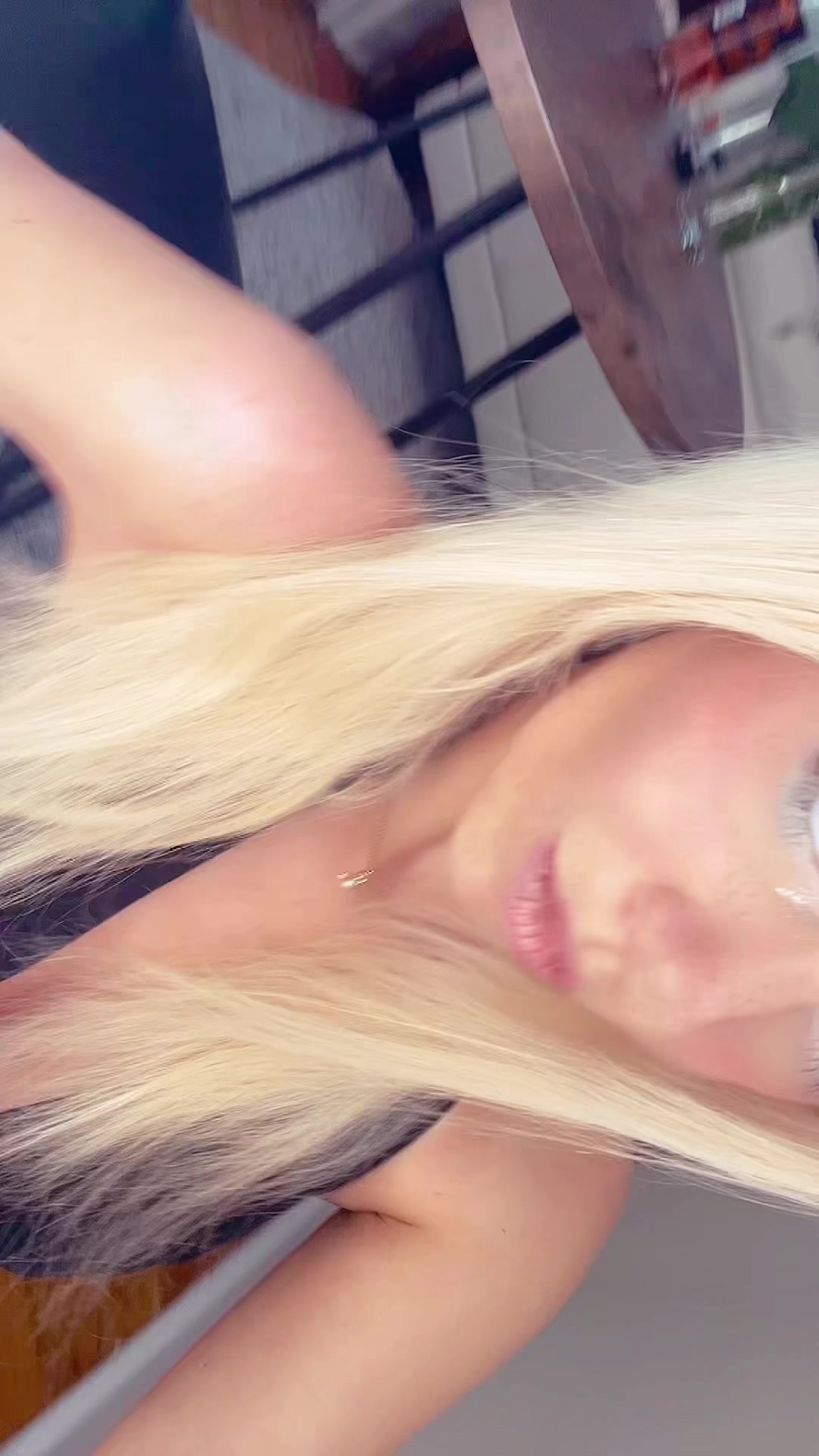@jeanieefrances
