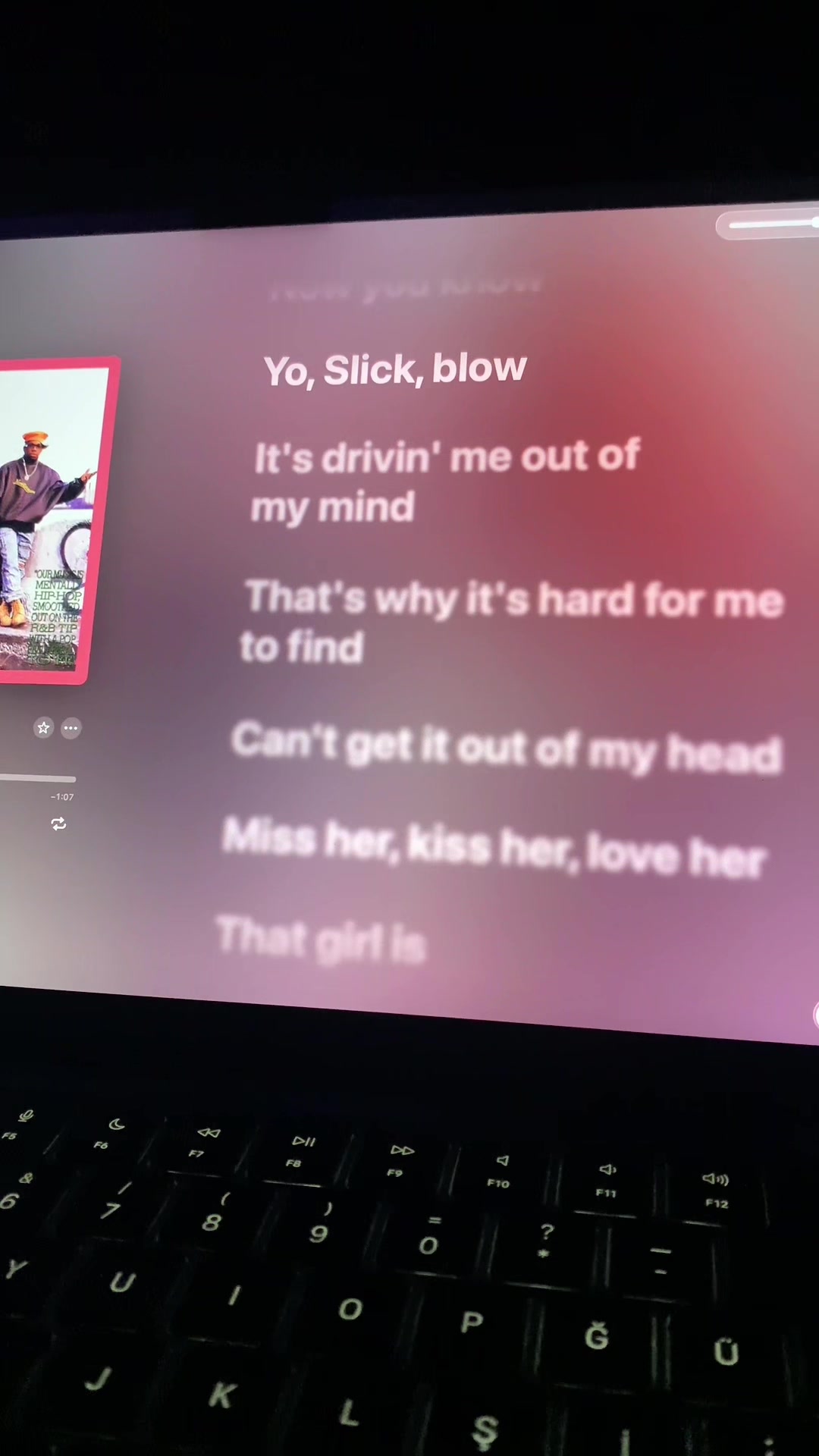 @lyricsfm