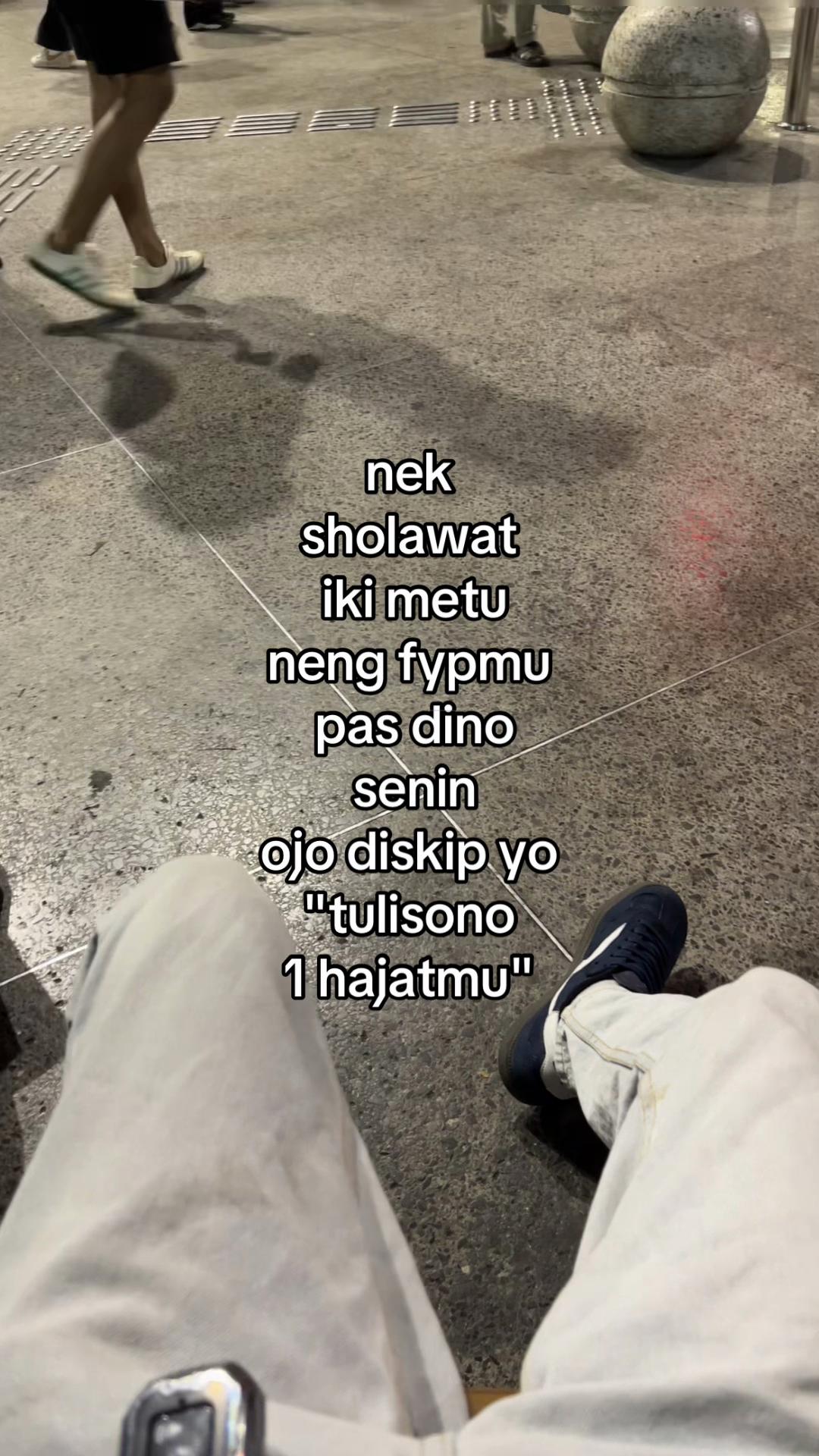 @๐๐๐ผ๐๐๐๐๐๐๏ฃฟ