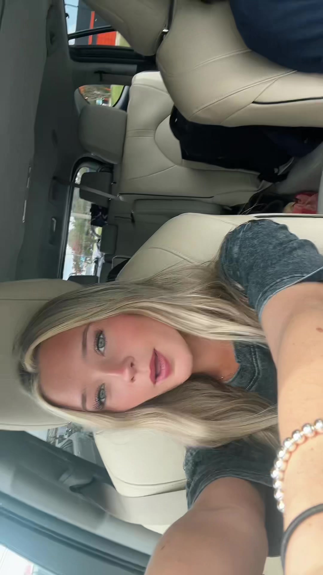 @kenlimariee