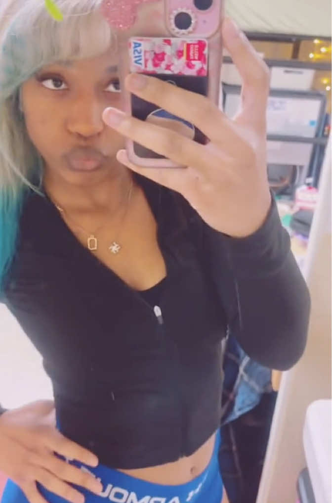 @Leastevilbrownskin:)
