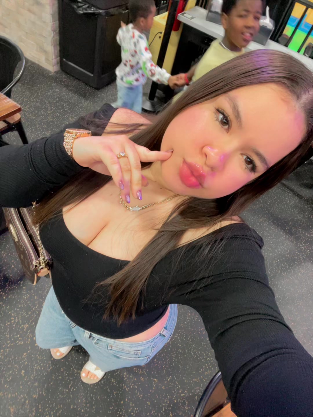 @raimarymaria