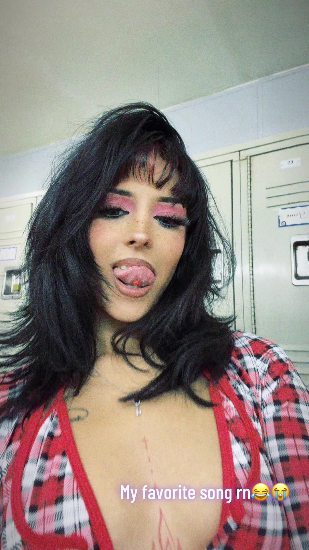 @shanaeslim