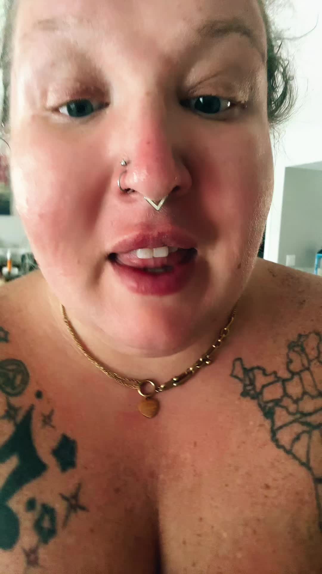 @Spanxbeluga