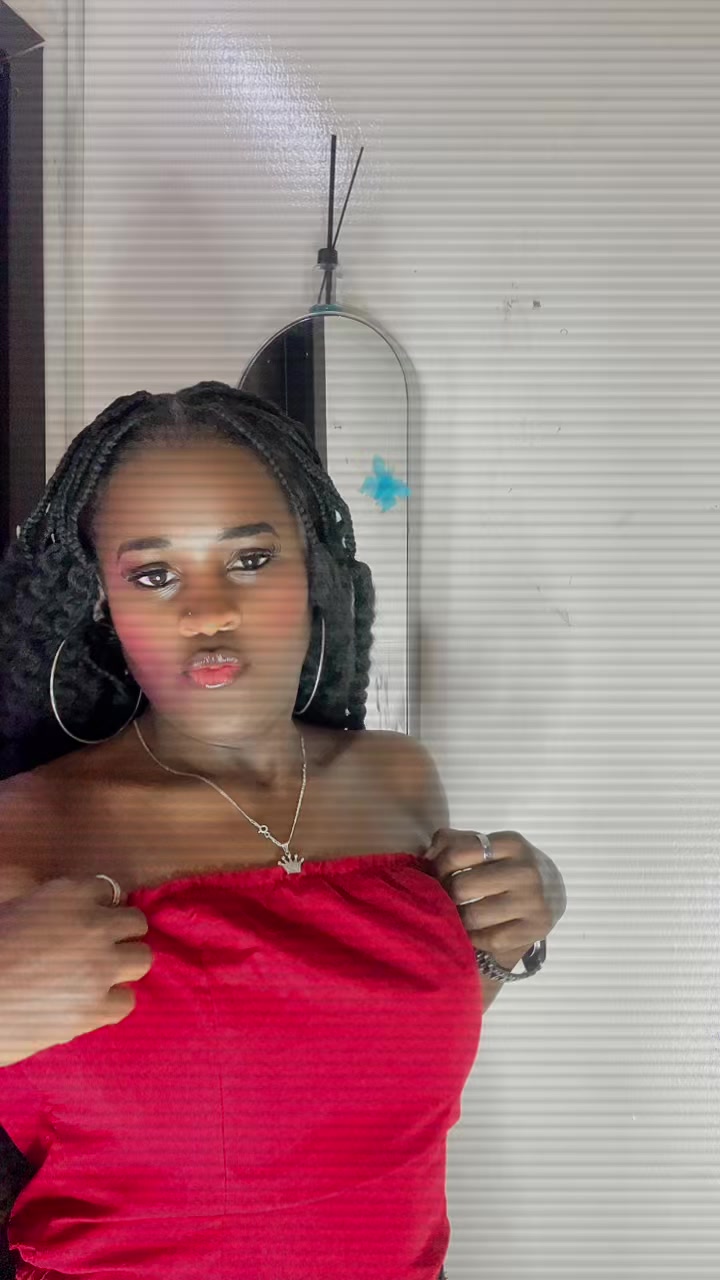 @Shamiwhite 2️⃣5️⃣6️⃣👑🦋🤍💫