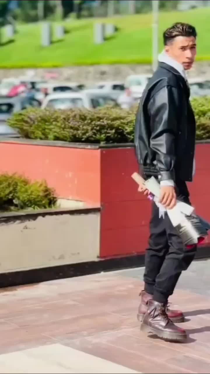 @ARYAL️❤️🔥