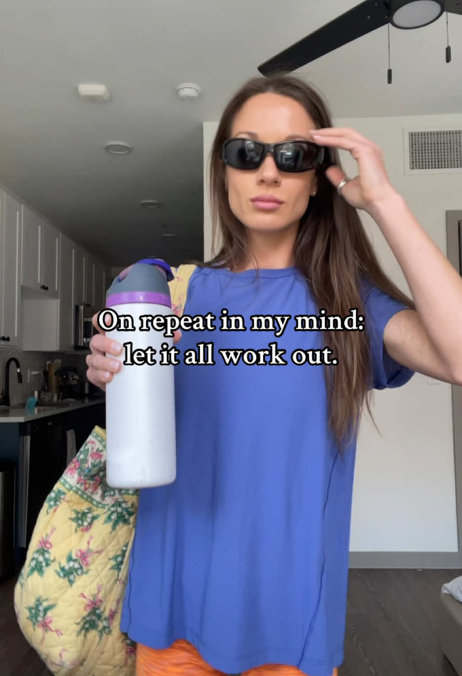 @Kat ✈️ Flight Attendant