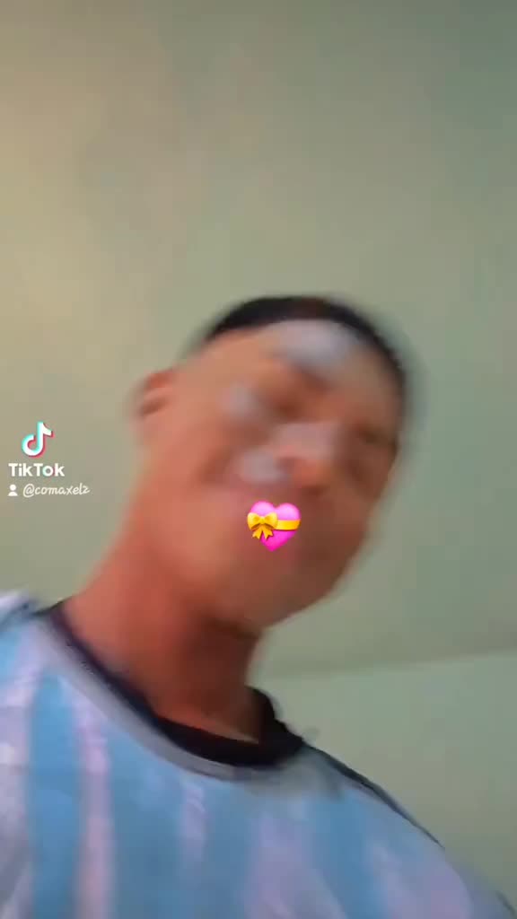 @Axel 😘