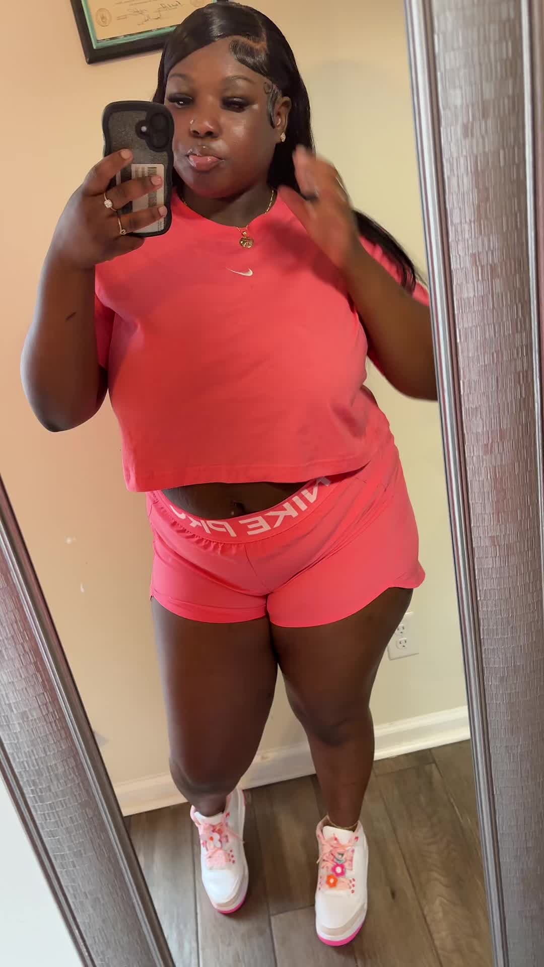 @Ms.CantGoForShi_