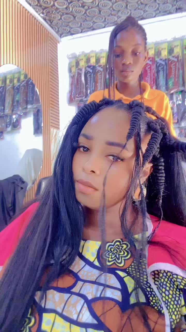 @Gr&acirc;ce Divine coiffure 💇&zwj;♀️