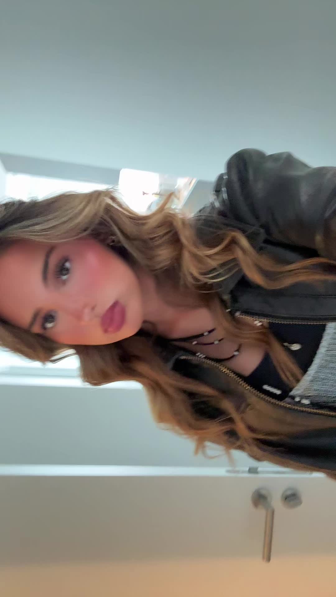 @лана