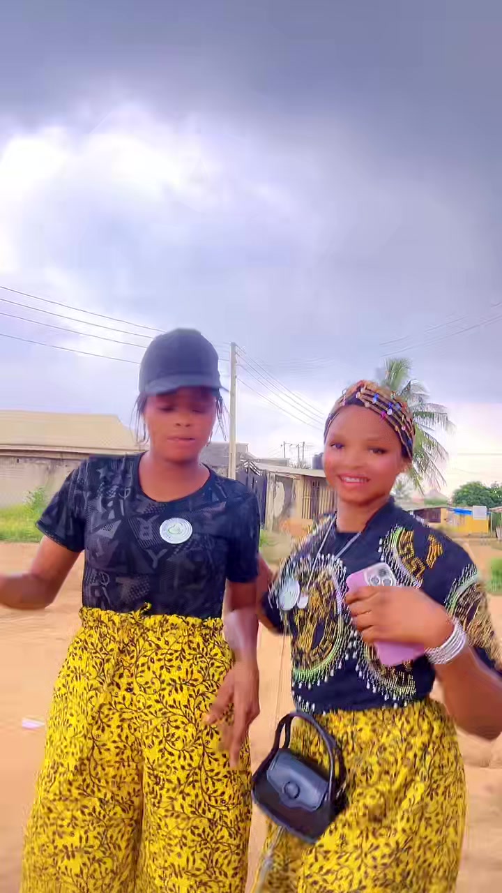 @shine star ladies club