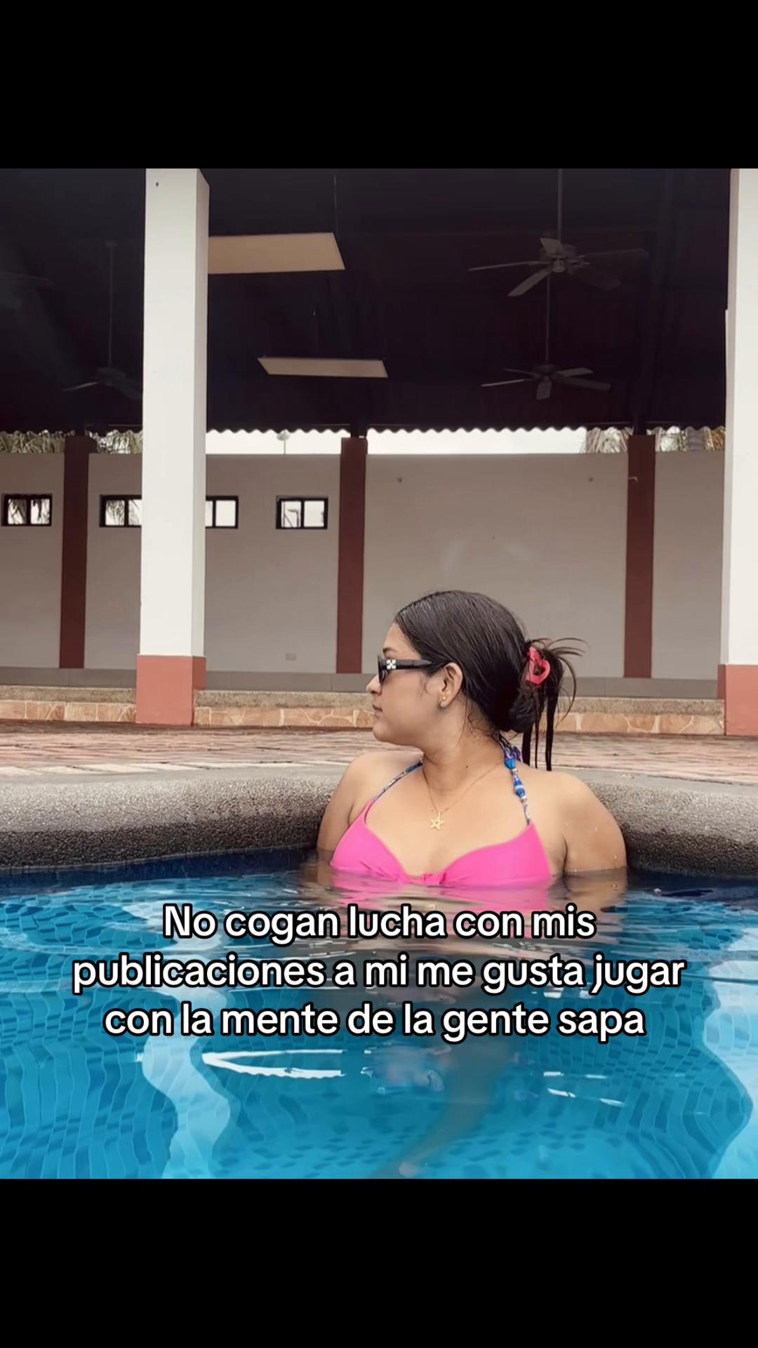 @Melanie Andrade