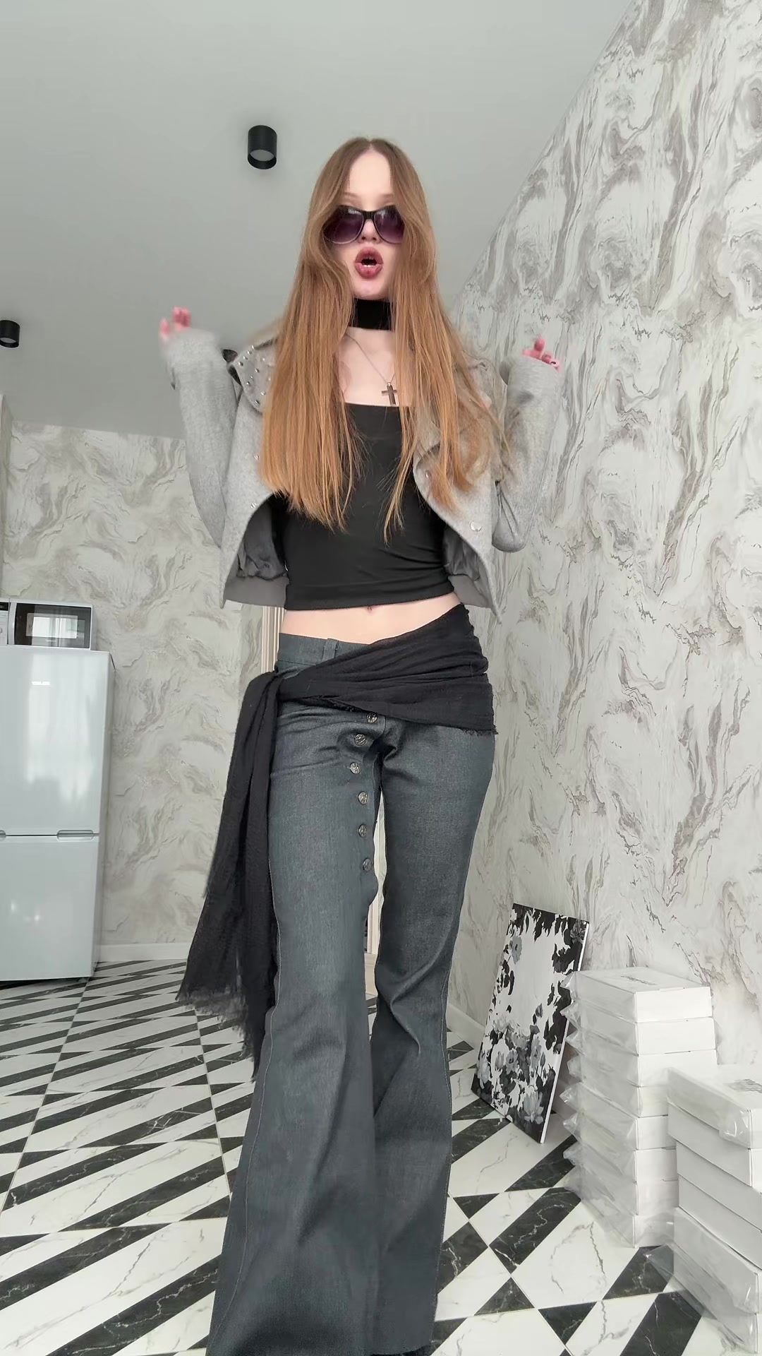 @лиза.