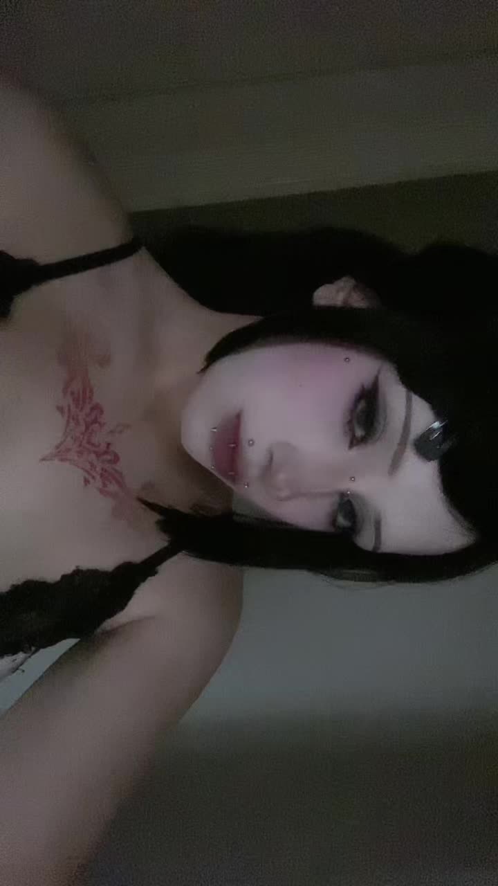 @^,…,^