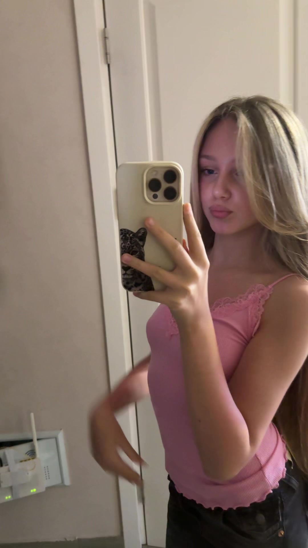 @вишенка🍒