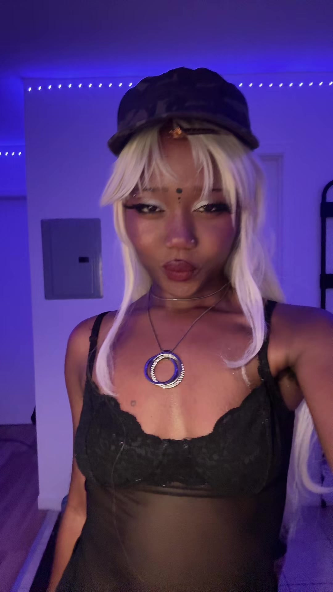 @gigi ☥