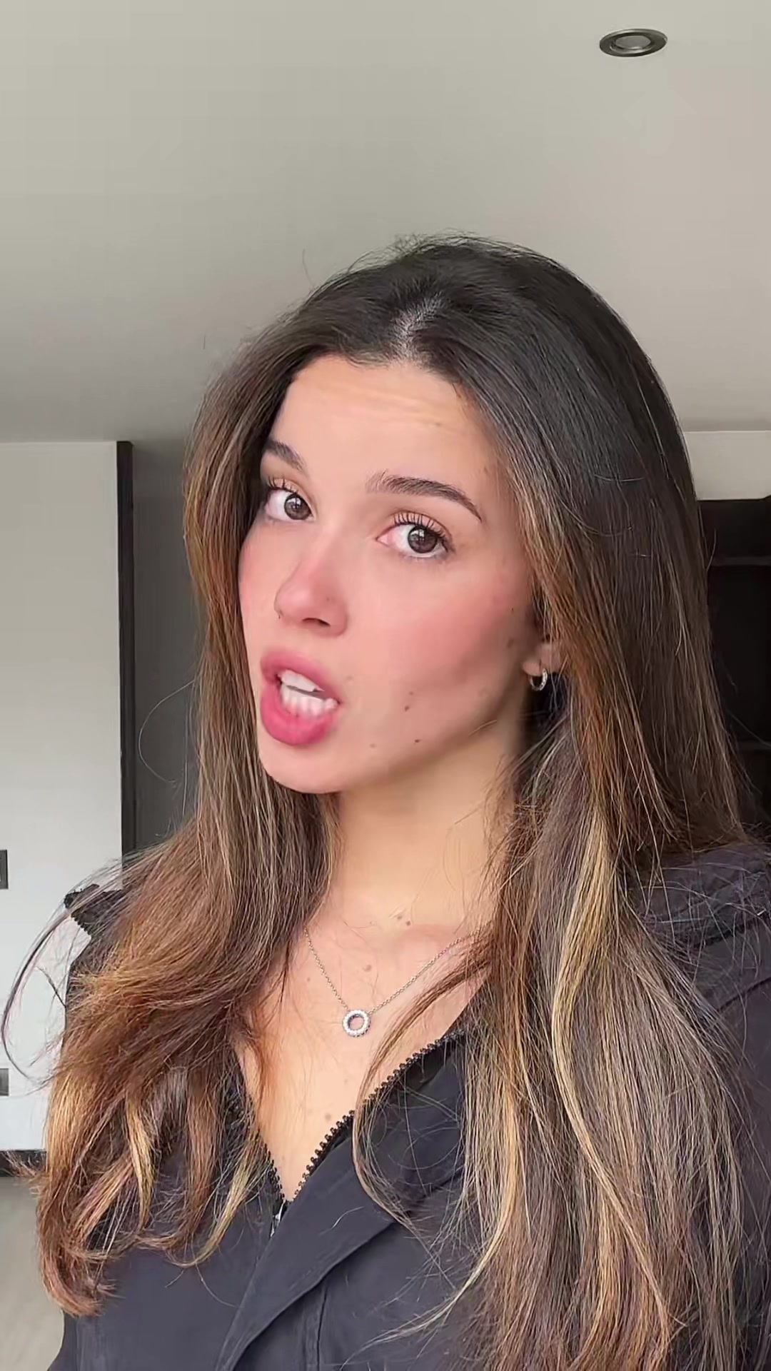 @melanie