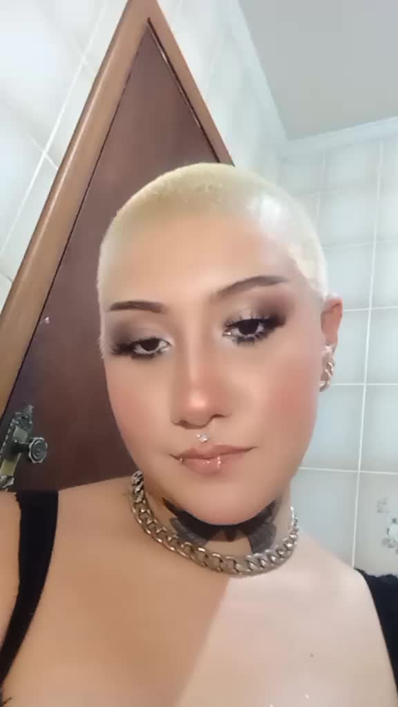 @anaju