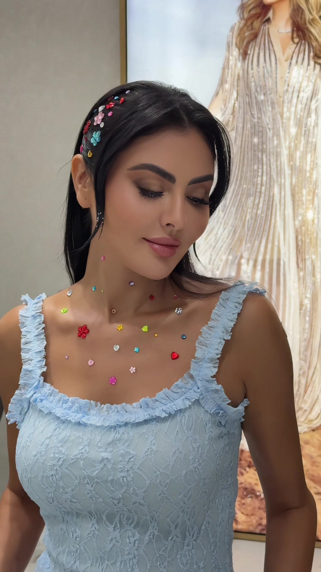 @Laloge_uae