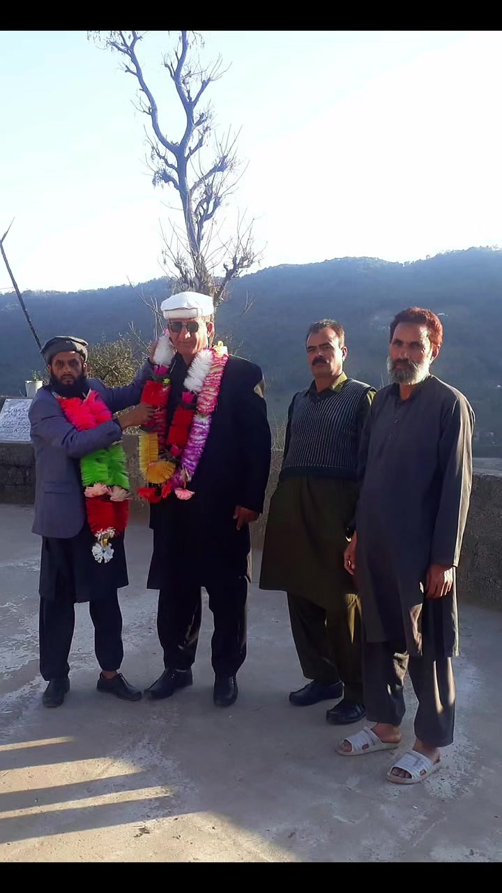 @Sheikh Zada کشمیری