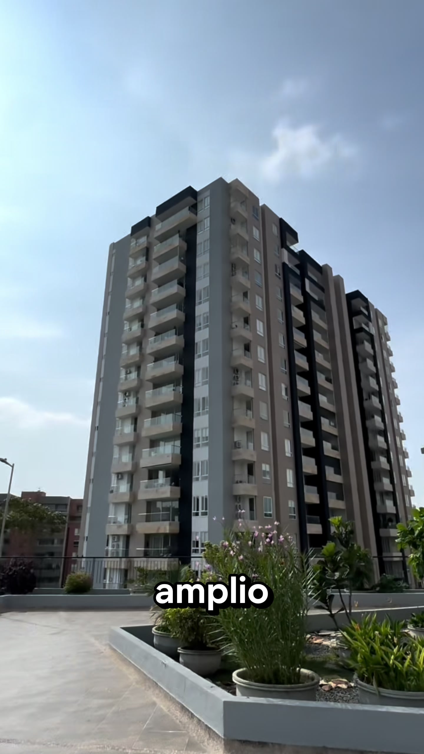 @Carlos D&aacute;vila bienes ra&iacute;ces