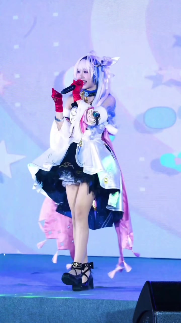 @Tsuwii Tuyết Quỳnh
