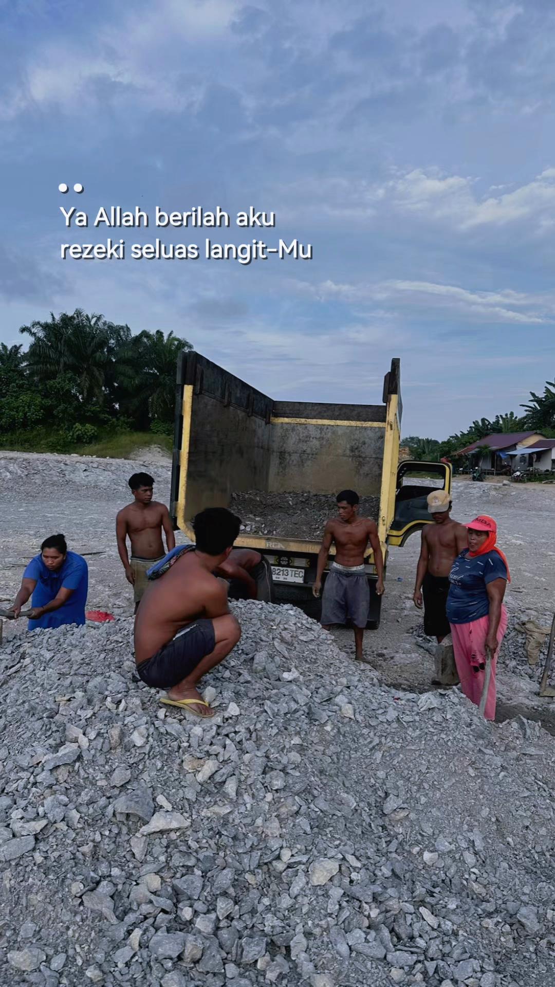 @Rizat_Fahroni