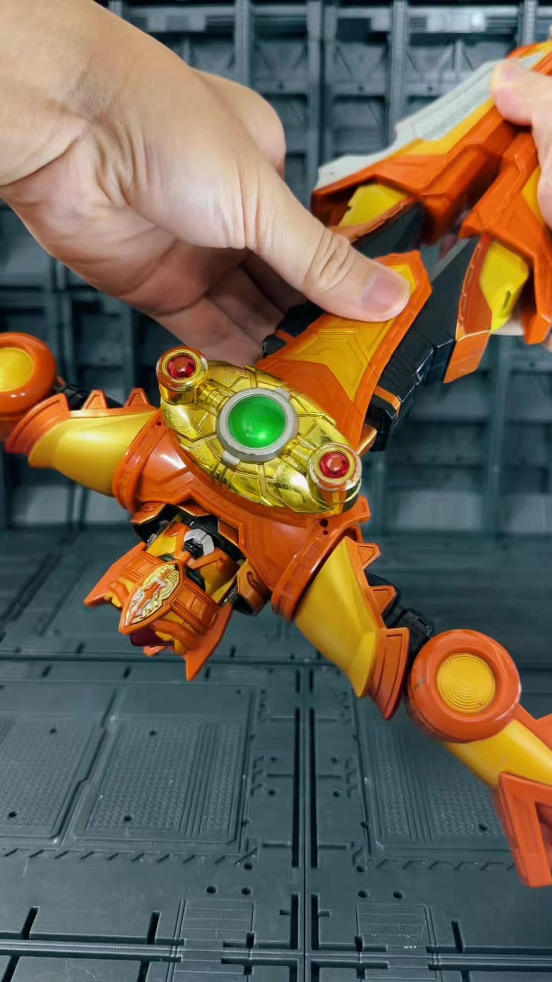@TOKUTOYS