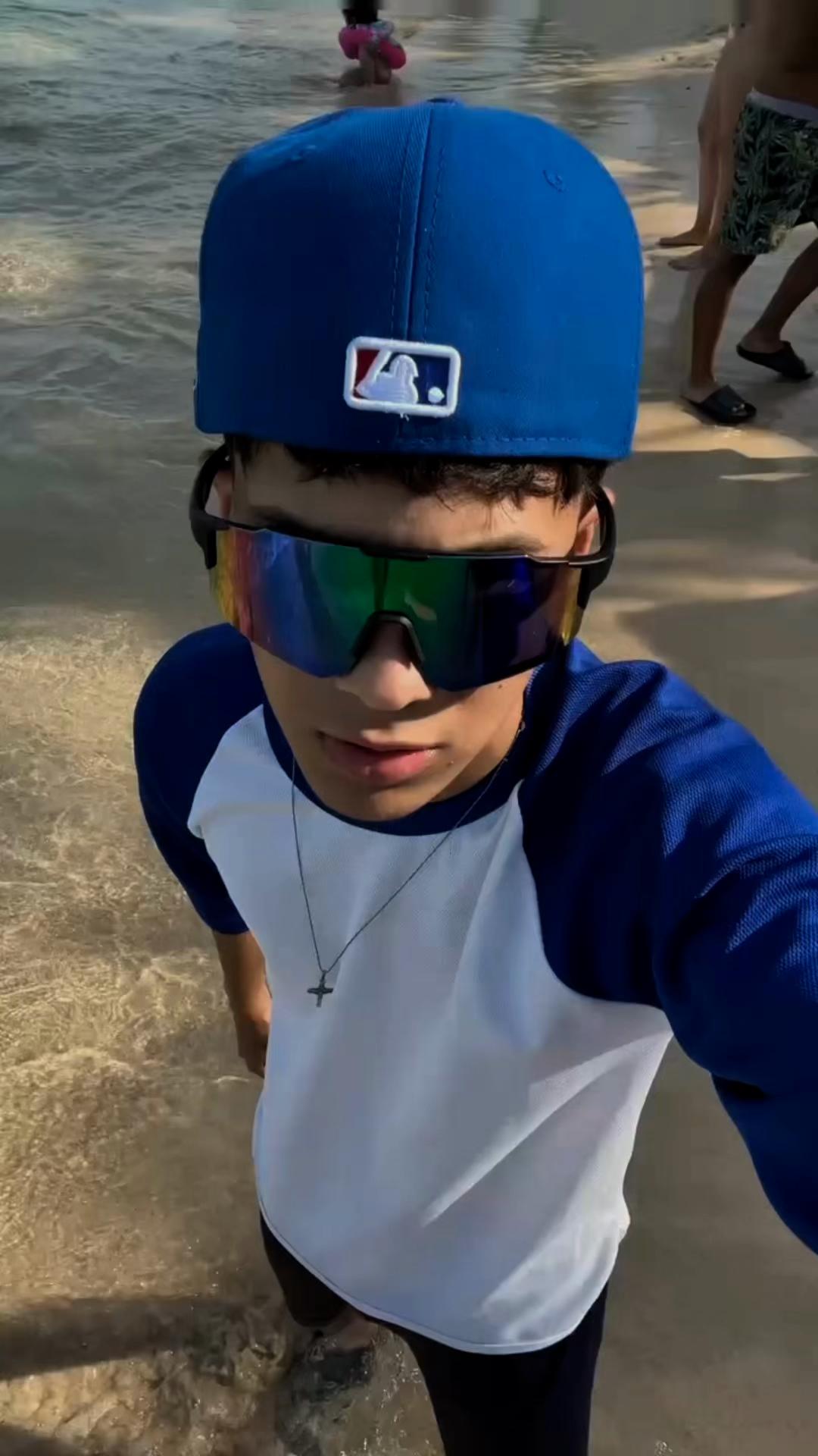@Romixx