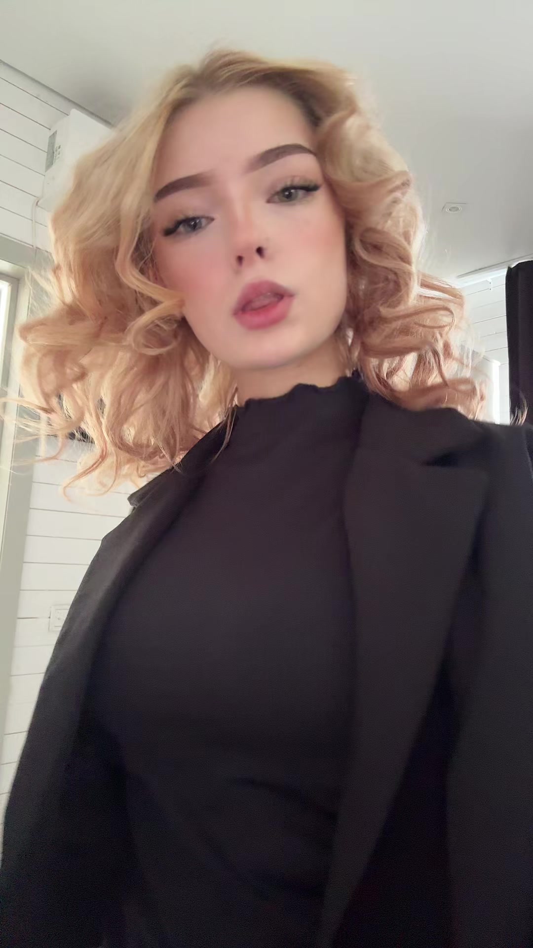@ТГК: шкетовна ૮꒰ ˶• ༝ •˶꒱