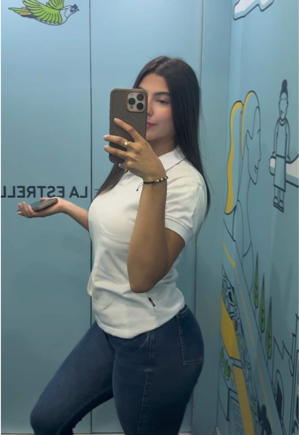 @Laura Daniela