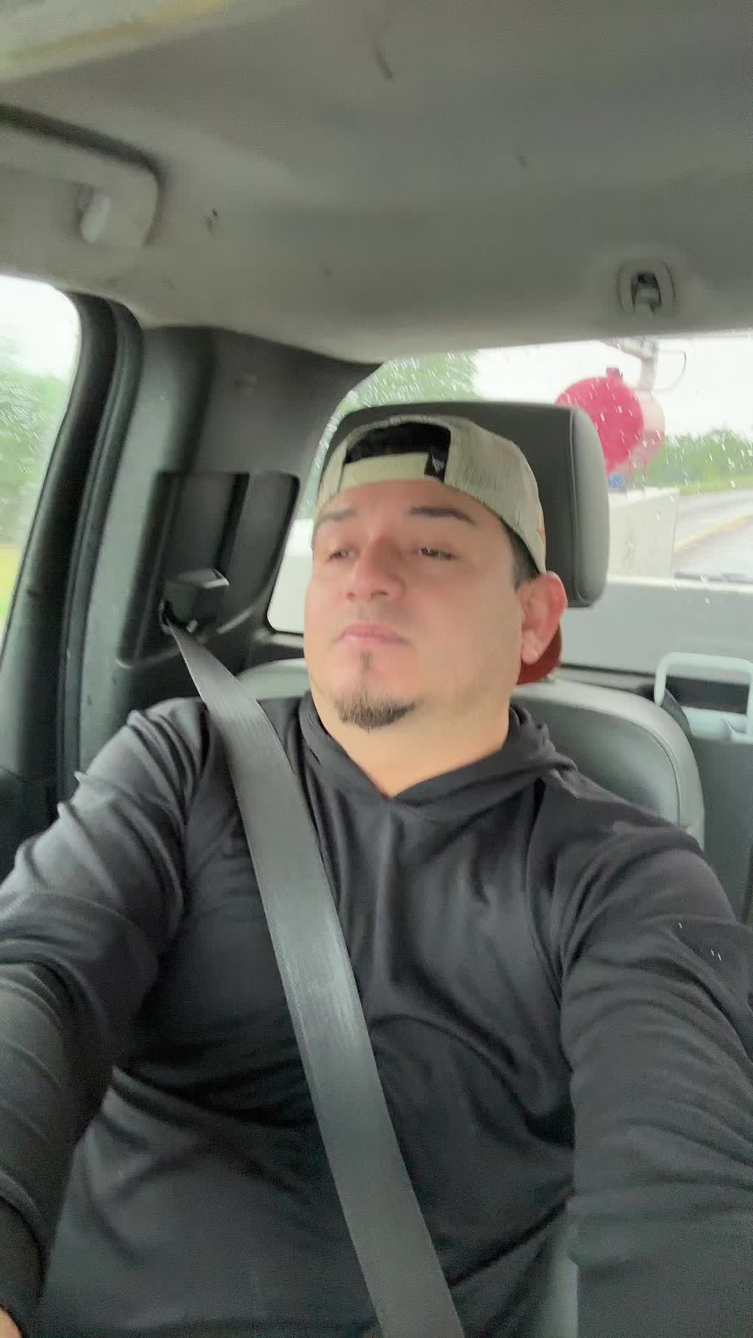 @Christian Saavedra