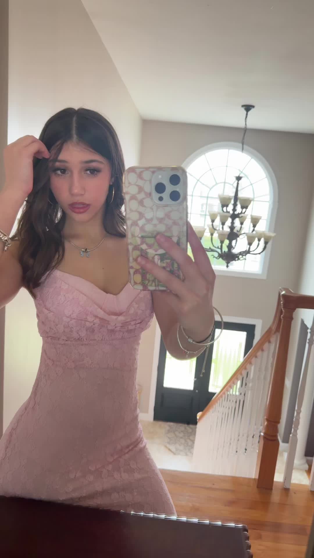 @Neviana