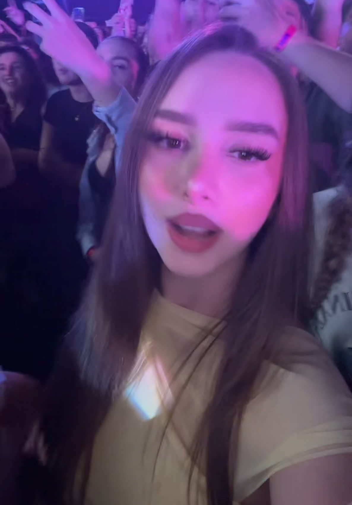 @Kejsi
