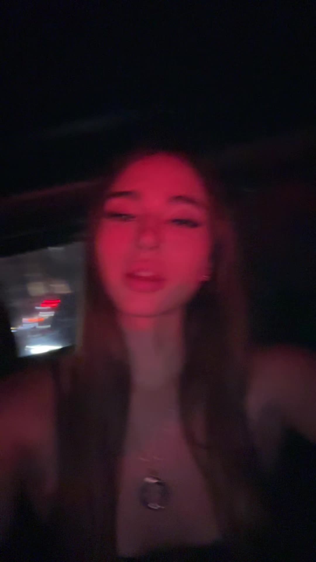 @Isabella