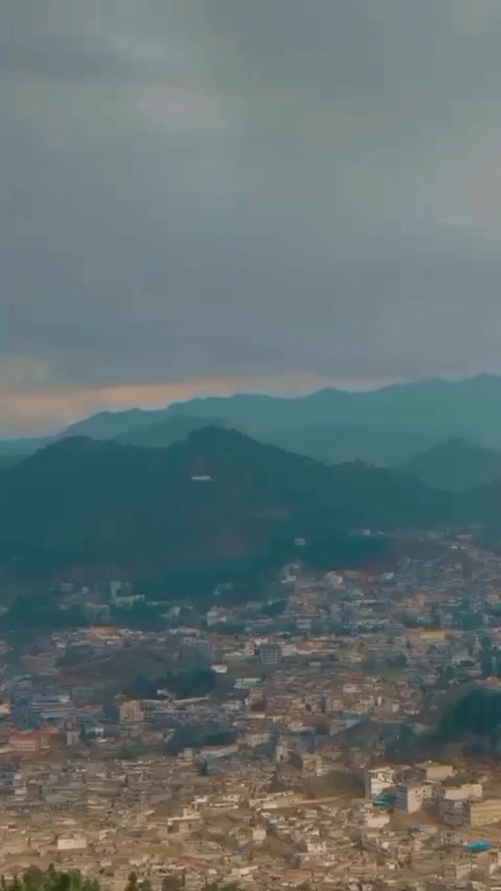 @{βʝɭɸɭ kħɸŋ
