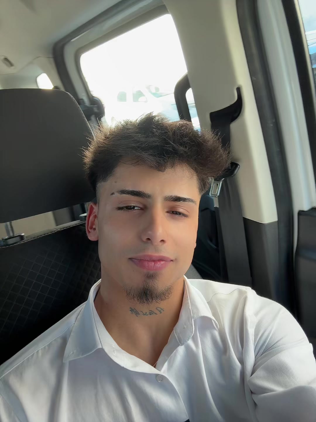 @M