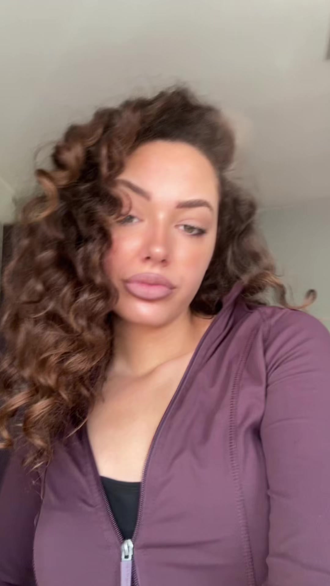 @isidora