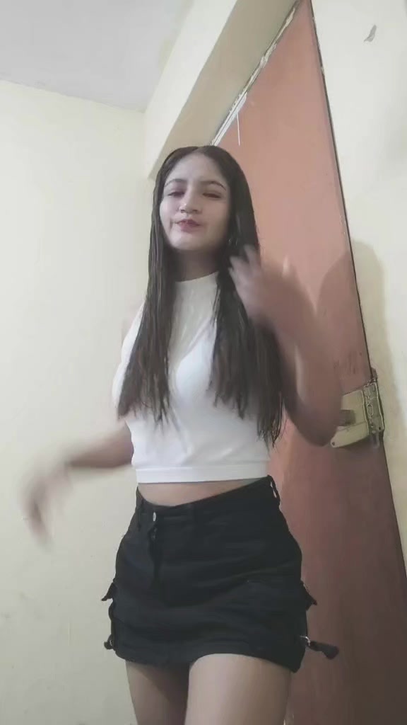 @𝓐𝓷𝓪 𝓼𝓪𝓷𝓽𝓪𝓬𝓻𝓾𝔃💜