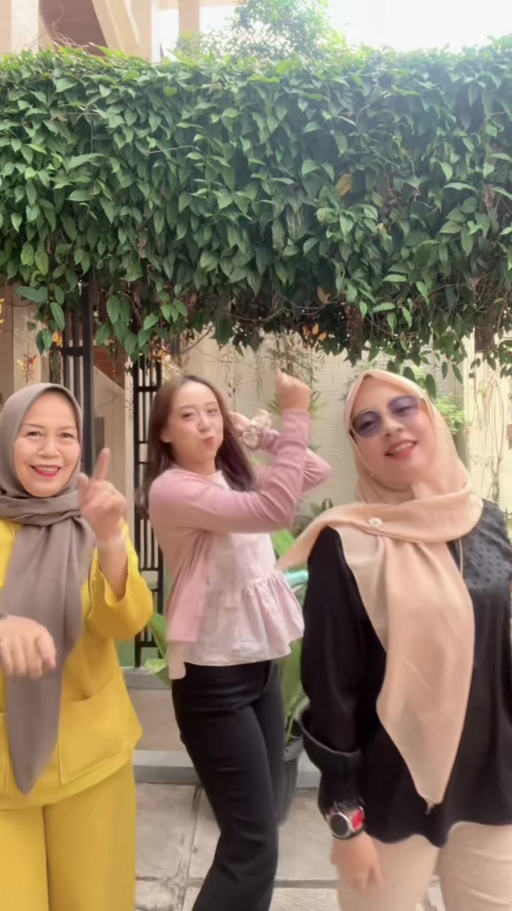 @Jelli | dancer baju tidur