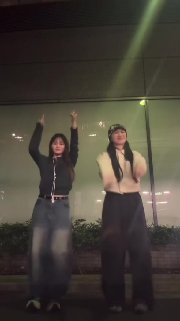 @ゆわ 유와