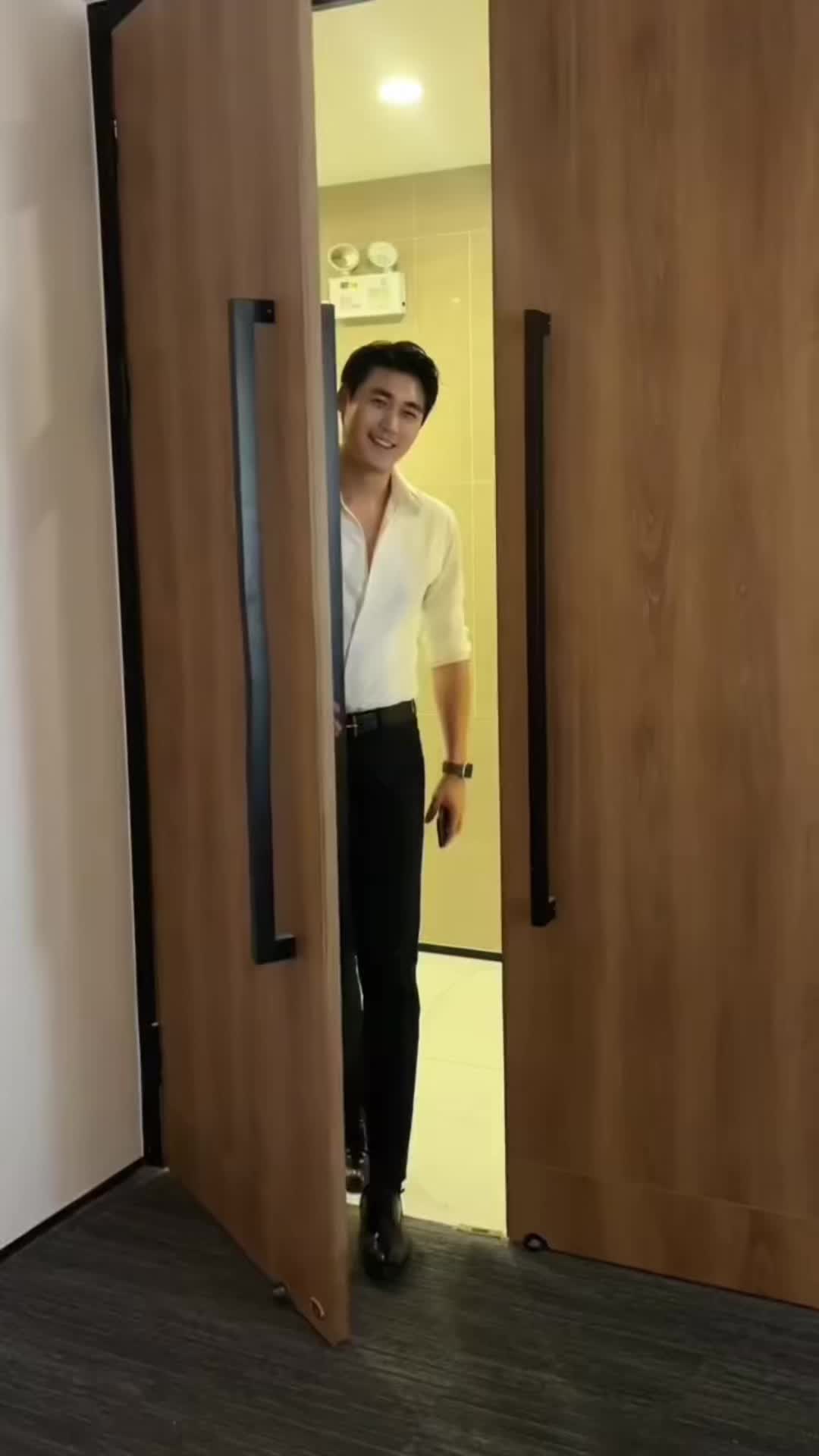 @李先生